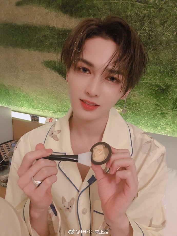 澳洲eaoron蜂毒面膜效果,eaoron蜂毒涂抹式面膜