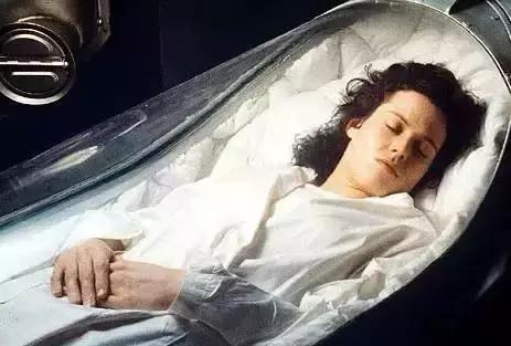 当人类遇到外星文明的时候,科学家模拟外星文明