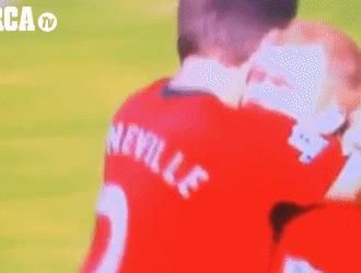 足坛令人难忘的画面,足坛温情瞬间合集