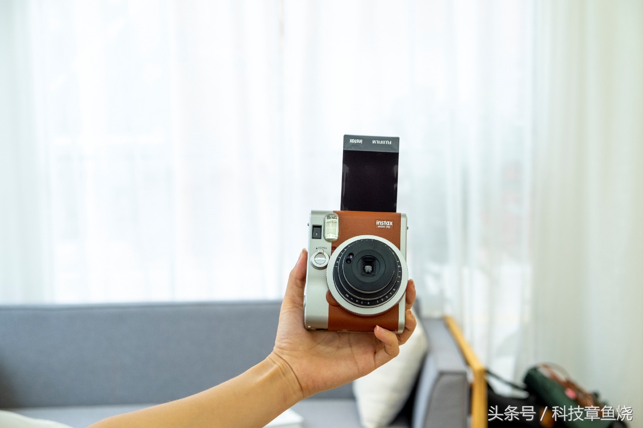 富士instaxmini90,富士instaxmini90值得买吗