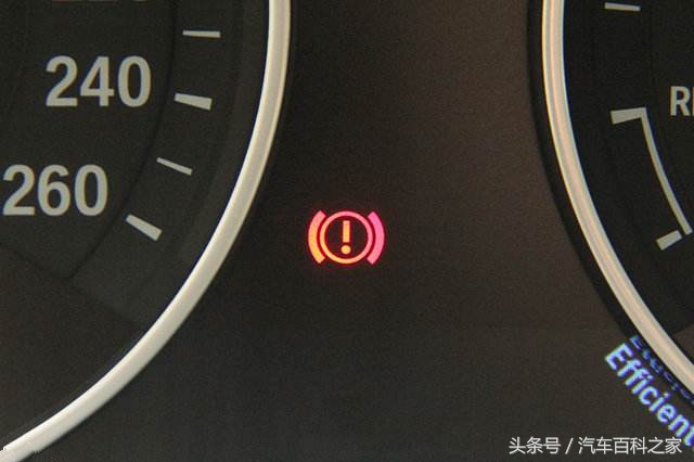 拉着手刹开车会有什么后果,带着手刹开车对车子有影响吗