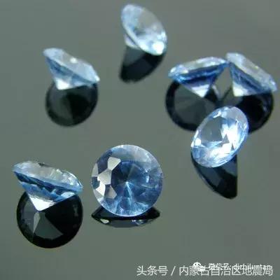 锆石替钻戒，可惜岳父是搞地质的……