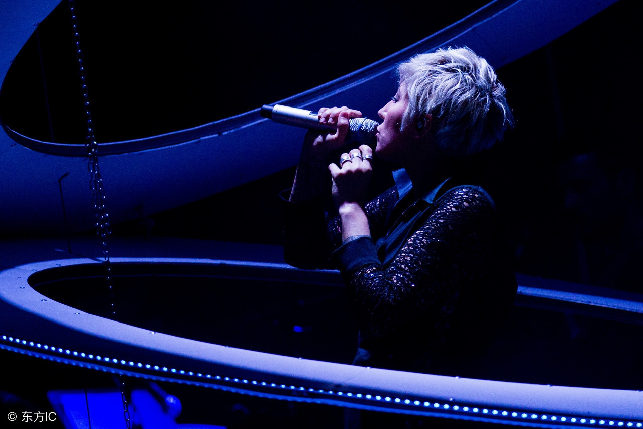 五音不全的人怎么学唱歌,五音不全的人怎么学一首歌