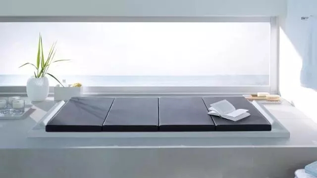 距离美好生活，你其实只差一个浴缸