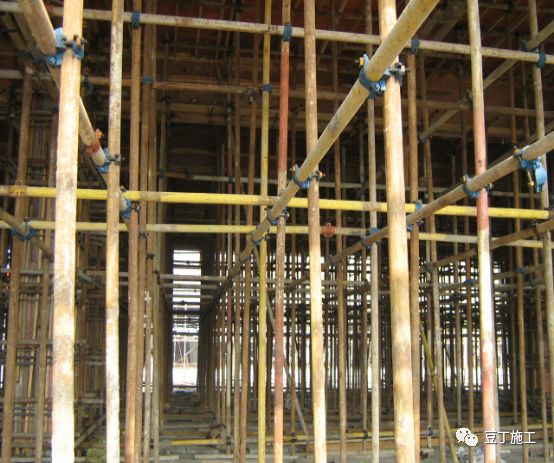 施工现场16项安全管理制度,施工现场十大安全禁令