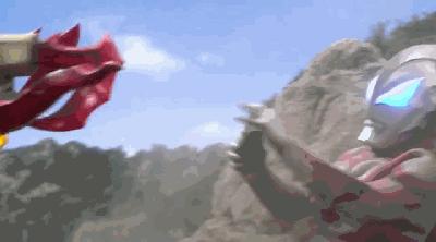 奥特曼搞笑场面之泰迦竟然打泰罗,奥特曼名场面之泰罗