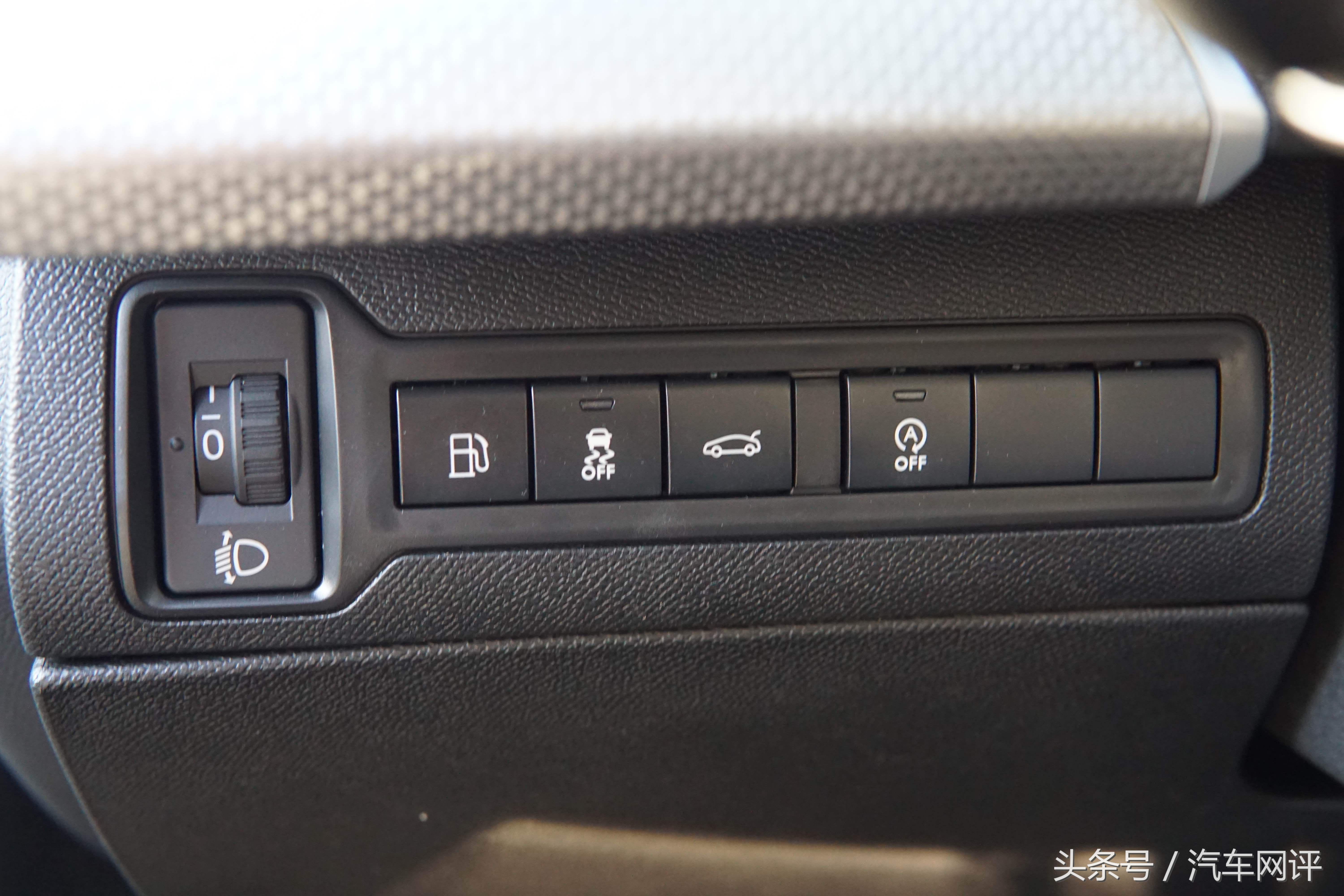 2011款东风标致408是三缸机吗,三缸发动机动力还那么强