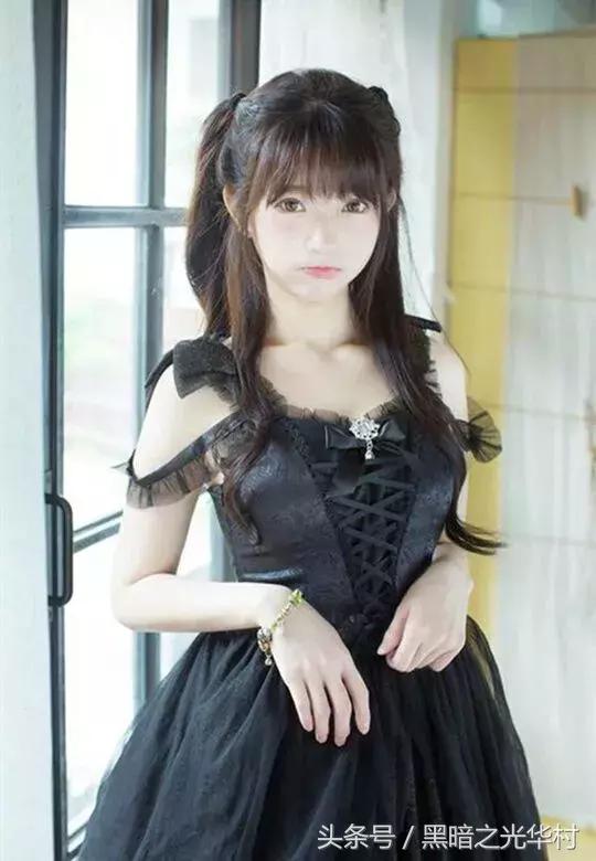 冬天小姐姐穿得好御寒 (小姐姐冬天穿正装超冷)