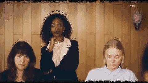 这是一篇正经的推荐:试穿*袜丝**我们是认真的