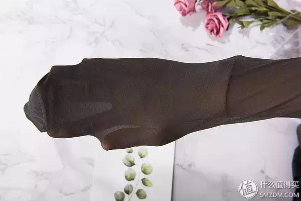 这是一篇正经的推荐:试穿*袜丝**我们是认真的