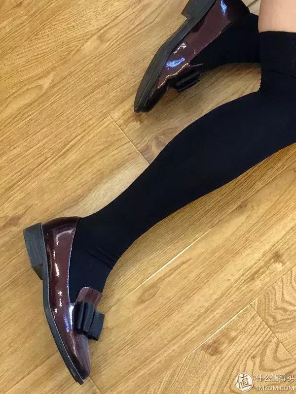 这是一篇正经的推荐:试穿*袜丝**我们是认真的