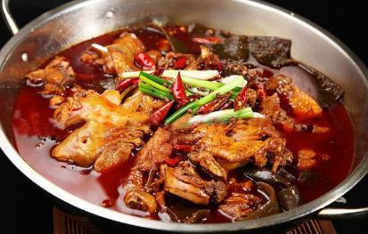 正宗重庆烧鸡公煲视频,正宗重庆石锅鱼烧鸡公