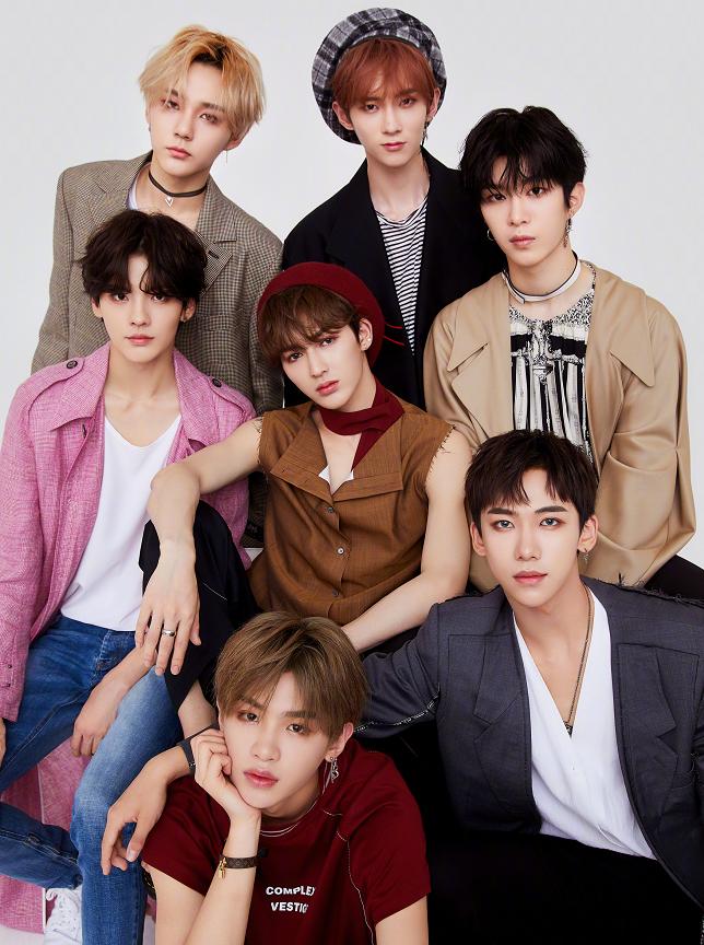 produce101第二季朱正廷justin,范丞丞黄色卫衣乐华七子