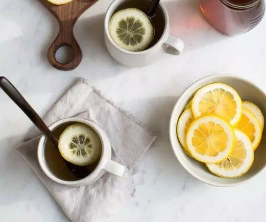 夏天晒黑了很多怎么样能美白呢,晒黑后美白皮肤小妙招