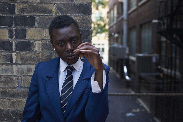 抽雪茄真的有那么讲究吗,雪茄爱好者们应该如何正确抽雪茄