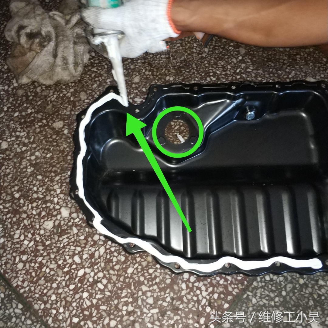 迈腾更换发动机大油底,迈腾换机油有必要拆油底壳吗