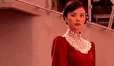 你以为的甜蜜只是你以为而已,你以为的浪漫其实是这样的