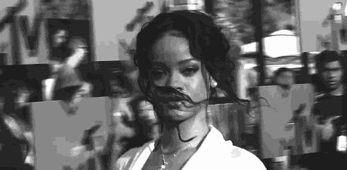 你以为的甜蜜只是你以为而已,你以为的浪漫其实是这样的