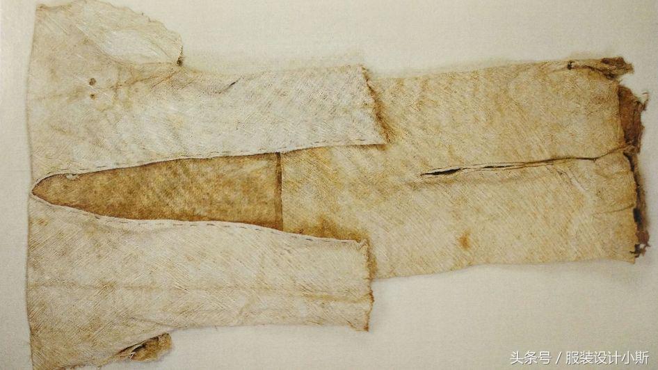 为啥少数民族衣服都那么好看,中国少数民族为什么少穿传统服装