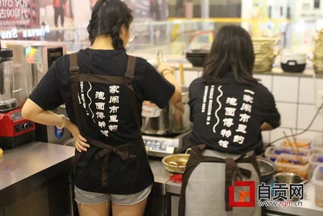 为什么饭店里的方便面那么好吃,第一次觉得方便面很好吃