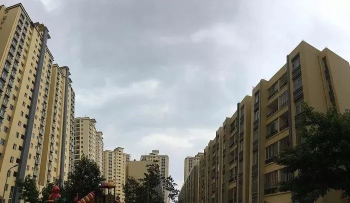 蒙自春熙院的车停哪里,春熙苑蒙自停车