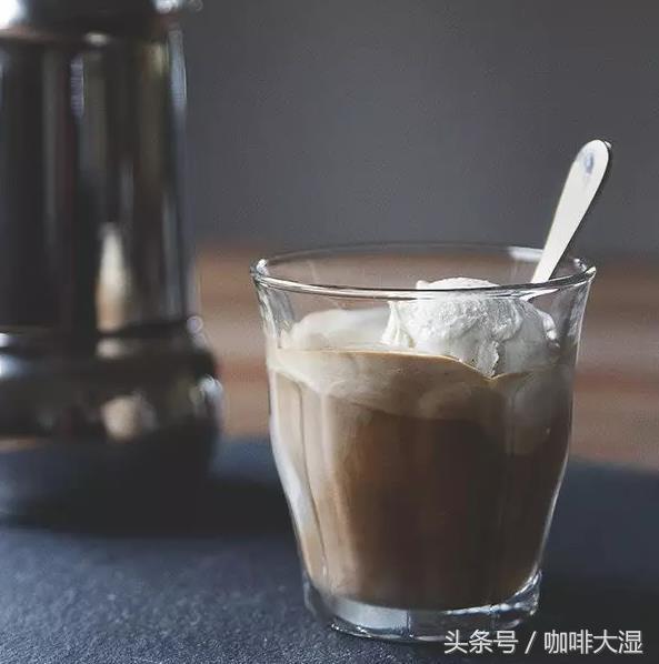 阿芙佳朵咖啡做法视频,阿芙佳朵咖啡的做法