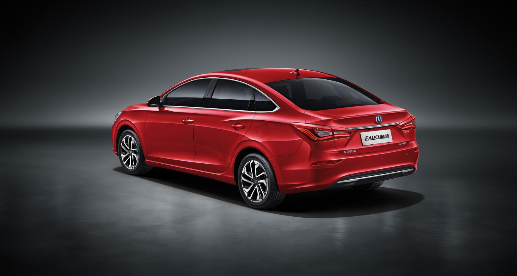 长安逸动性能版,长安二代逸动车身稳定系统