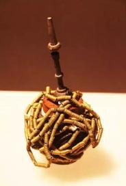 古墓挖出神秘物件视频,南北朝古墓里的物件