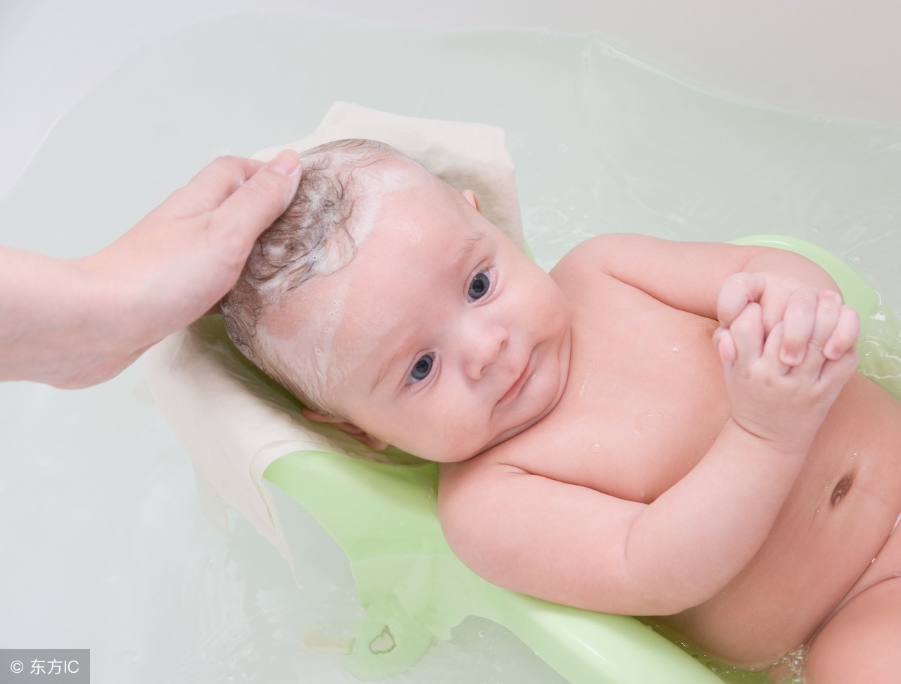 婴儿洗澡注意事项及禁忌,婴儿洗澡注意事项与禁忌