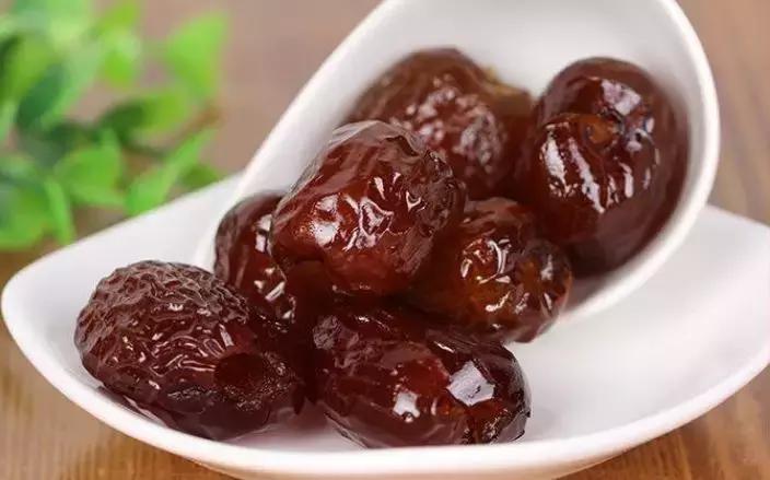 这五种中药零食可别乱吃,老中医叹息这些东西不要再吃了