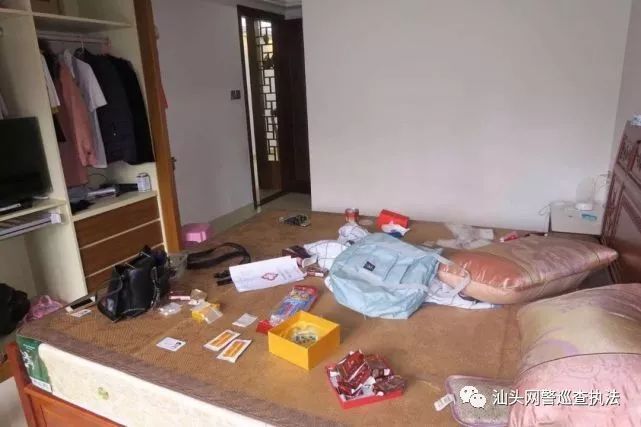 金平警方打掉一个犯罪团伙，作案工具竟是矿泉水瓶和吸管