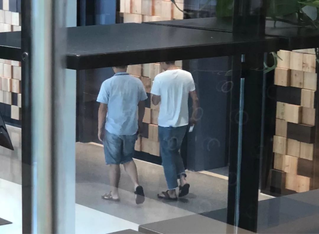 阿里巴巴厚底拖鞋,阿里巴巴拖鞋推荐夏季