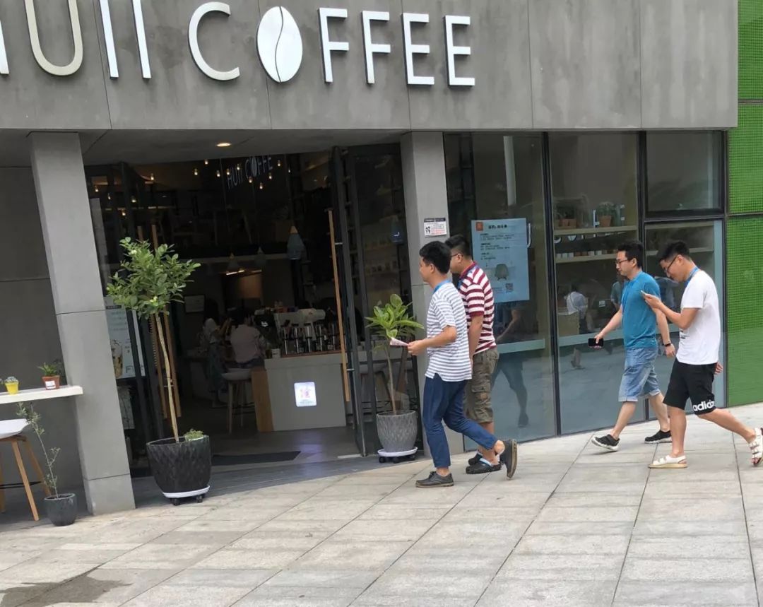 阿里巴巴厚底拖鞋,阿里巴巴拖鞋推荐夏季