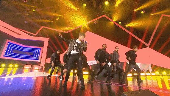 亚洲新歌榜年度盛典乐华七子,乐华七子nextheartfullofyou舞台