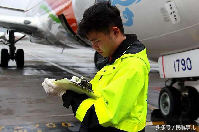 走进民航一线——记东航技术年轻机务人苏倍民