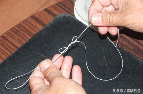 鱼线防缠绕马蹄扣打结方法,鱼线缠绕打结怎么解
