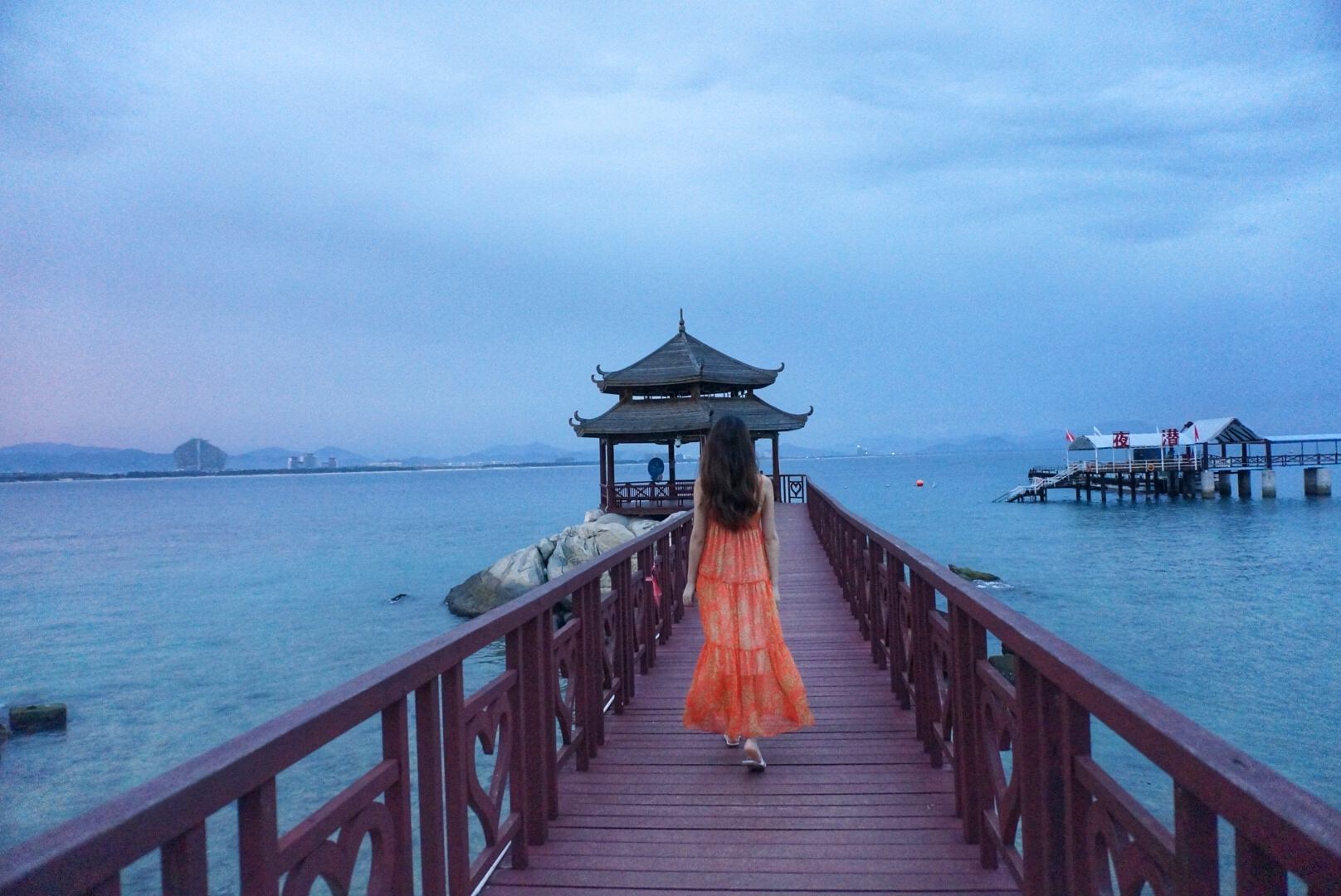 三亚自助游攻略,三亚自助游攻略及费用