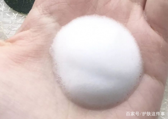 什么洗面奶最好用十大品牌,推荐几款比较好用的洗面奶