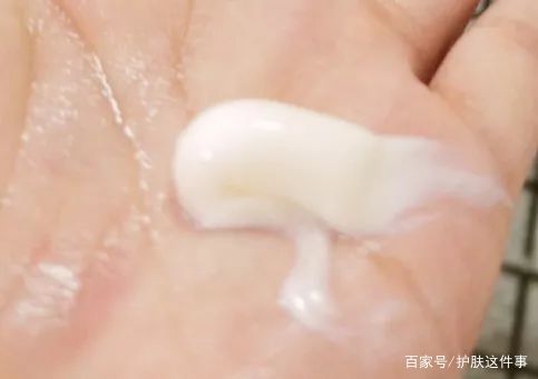 什么洗面奶最好用十大品牌,推荐几款比较好用的洗面奶