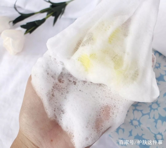 什么洗面奶最好用十大品牌,推荐几款比较好用的洗面奶