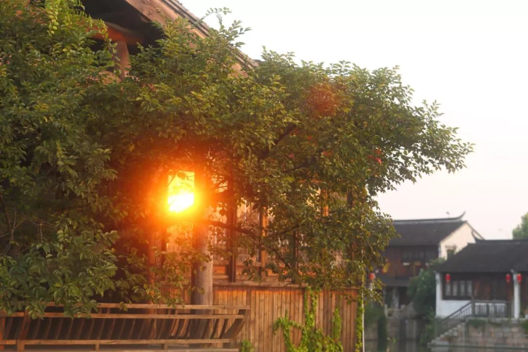 美翻天!云霞满袖,正是台风过境后的荡口!