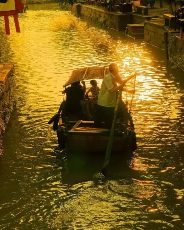 美翻天!云霞满袖,正是台风过境后的荡口!