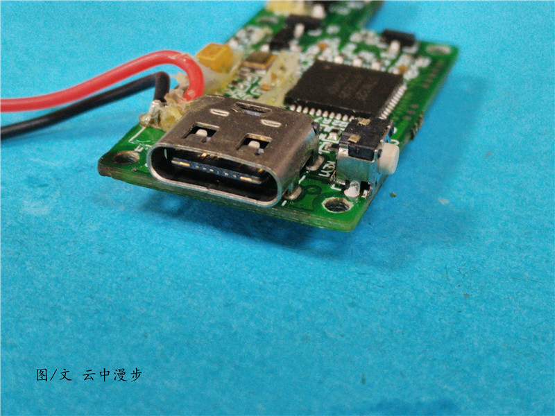 指纹触摸，老司机开车上路就喜欢这姿势