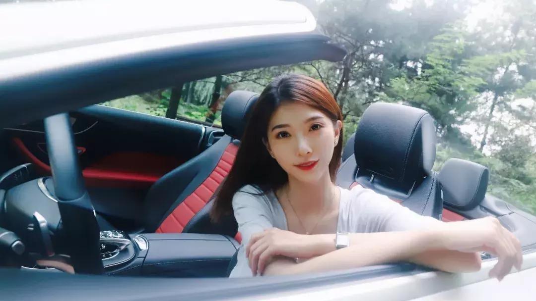 70万敞篷轿跑四座选哪个,适合女生开的敞篷跑车70万左右