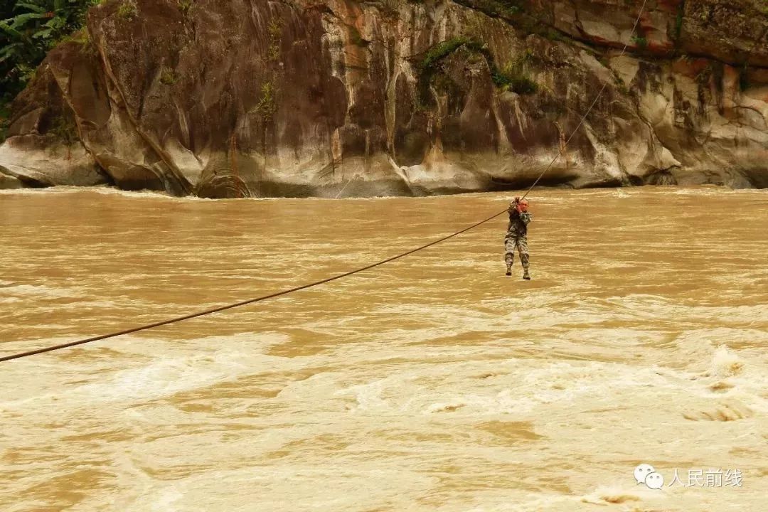 墨脱解放军的真实记录,2007西藏墨脱军人的照片