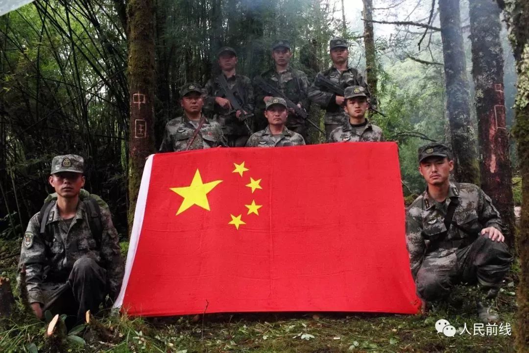 墨脱解放军的真实记录,2007西藏墨脱军人的照片