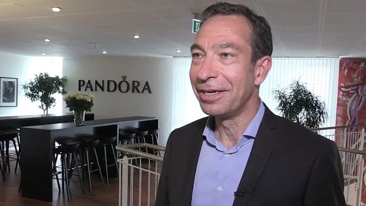 Pandora｜串珠生意难做啊！CEO：溜了溜了……