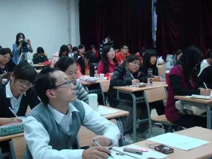 为母校打call的意思,为母校打call标语