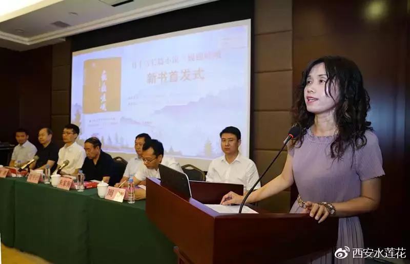 当你听着沾染着血泪的故事，你无法不动容，于是落到字里行间