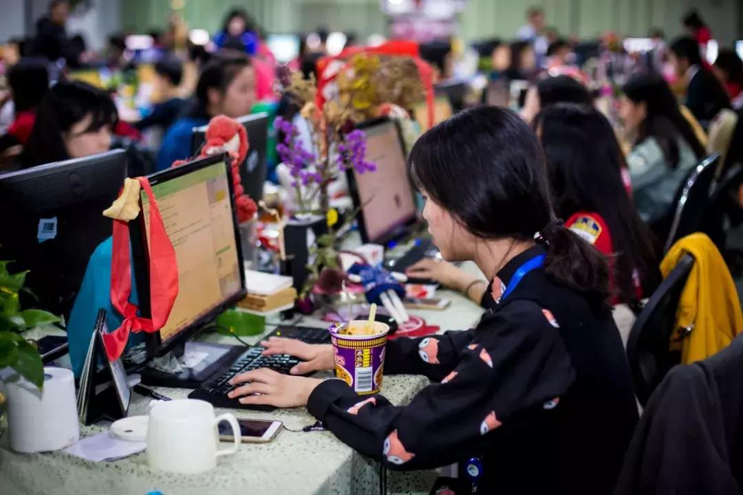 谁在拼多多上买过鱼竿,谁在拼多多9.9抢到汽车了